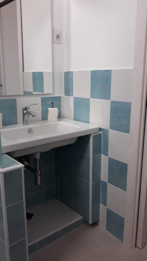 Mare Blu Apartment Gizzeria Bagian luar foto